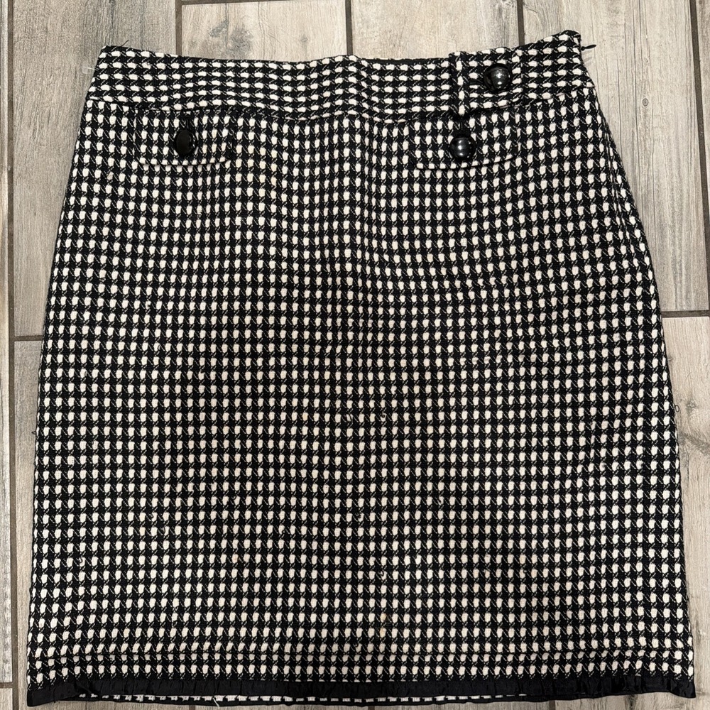 Ann Taylor Loft Black and White Plaid Skirt Size 14